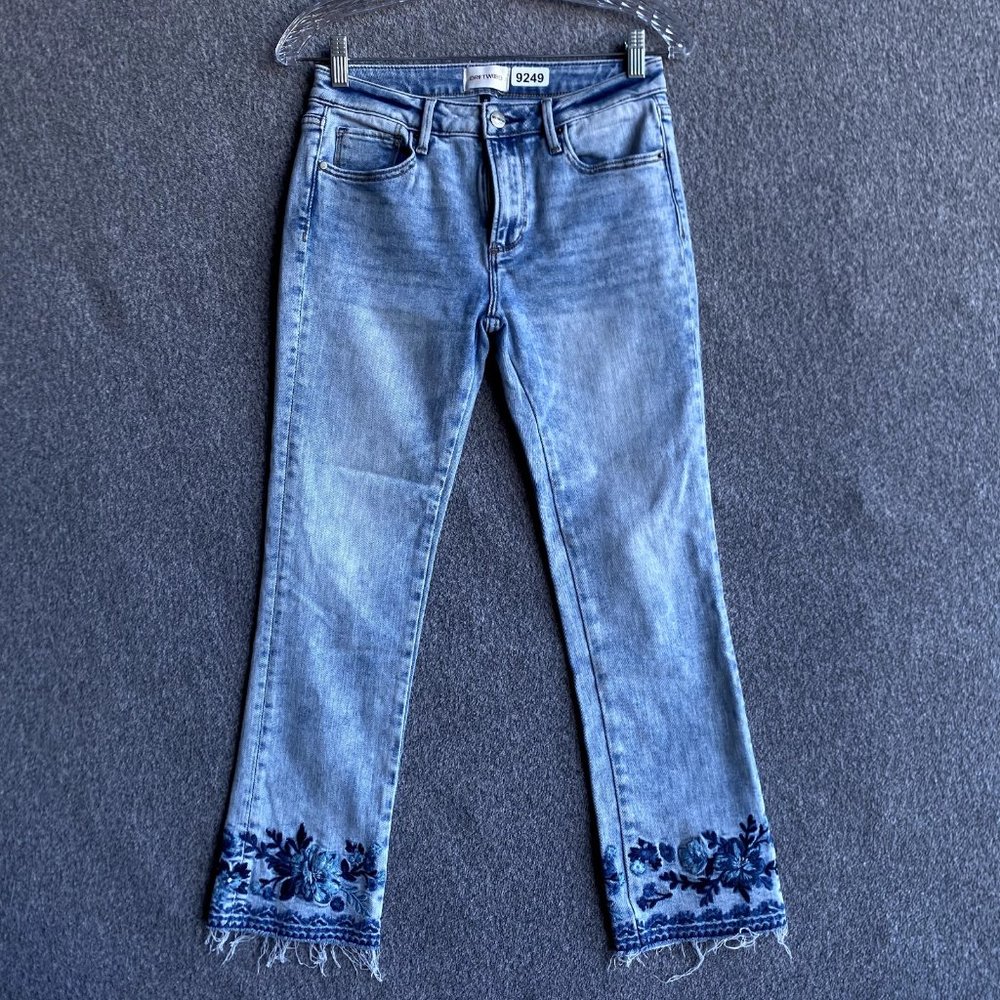 Driftwood Women’s Size 26 x 26 Colette Straight Leg Embroidered Jeans